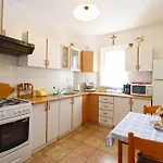Karolina 517 Apartman *