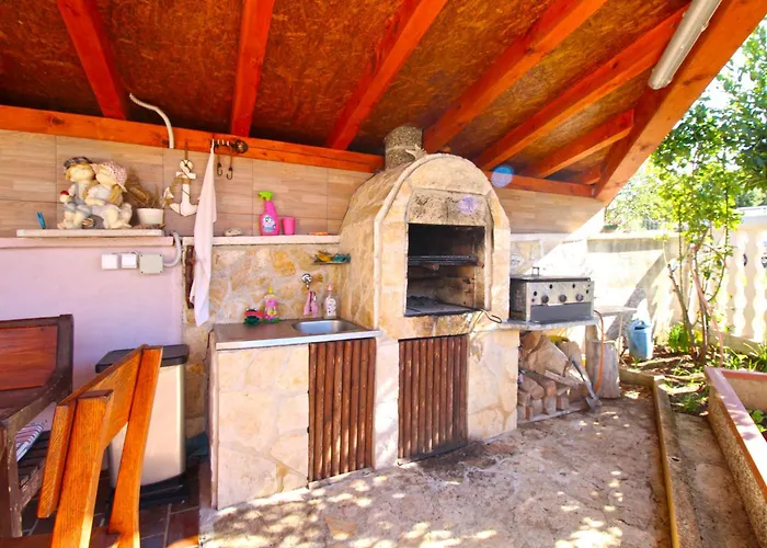 Апартаменти Karolina 517 *