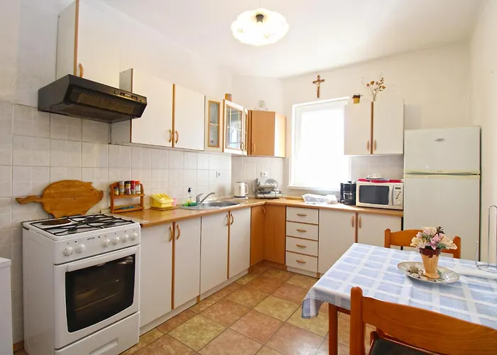 Karolina 517 شقة *